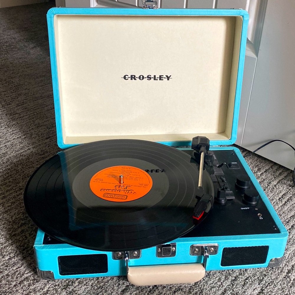 Crosley Cruiser Plus Vintage Vinyl Turntable